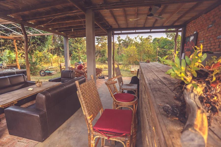 The Bonsai Hostel Đảo Koh Rong Samloem Ngoại thất bức ảnh