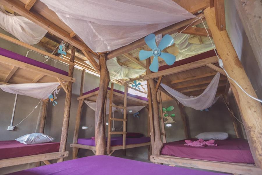 The Bonsai Hostel Đảo Koh Rong Samloem Ngoại thất bức ảnh