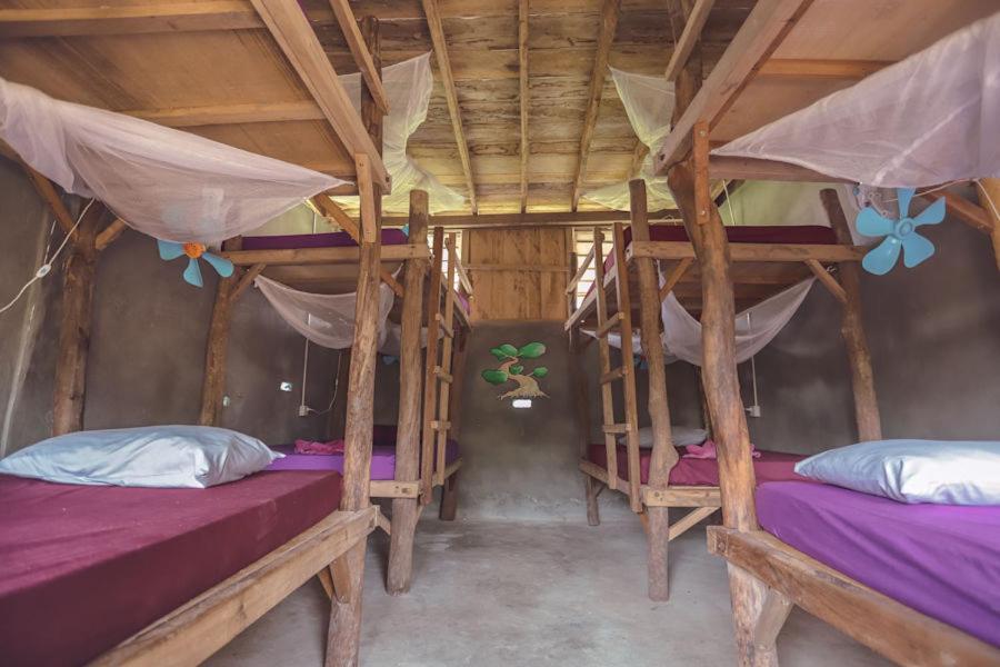 The Bonsai Hostel Đảo Koh Rong Samloem Ngoại thất bức ảnh