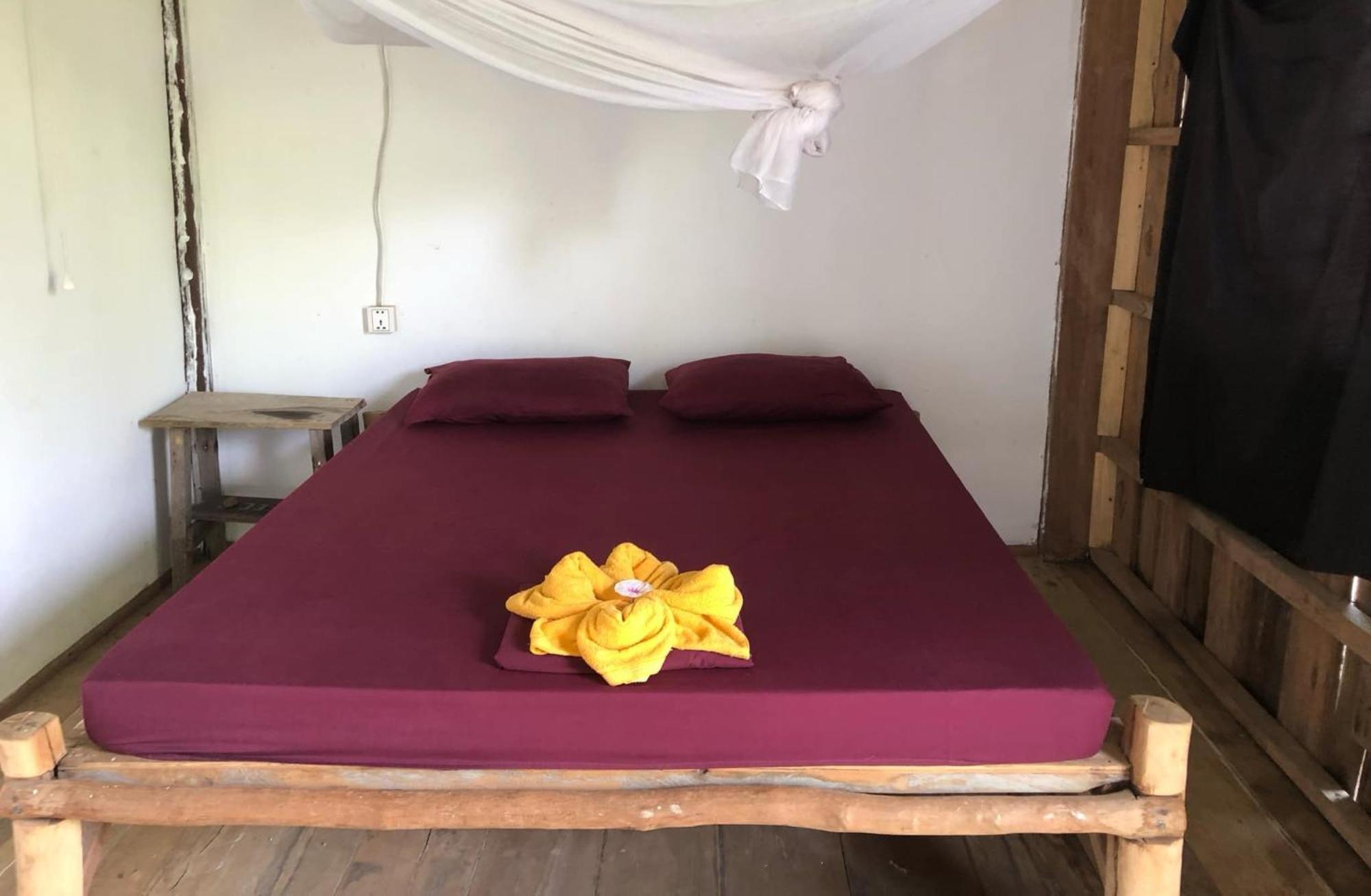 The Bonsai Hostel Đảo Koh Rong Samloem Ngoại thất bức ảnh